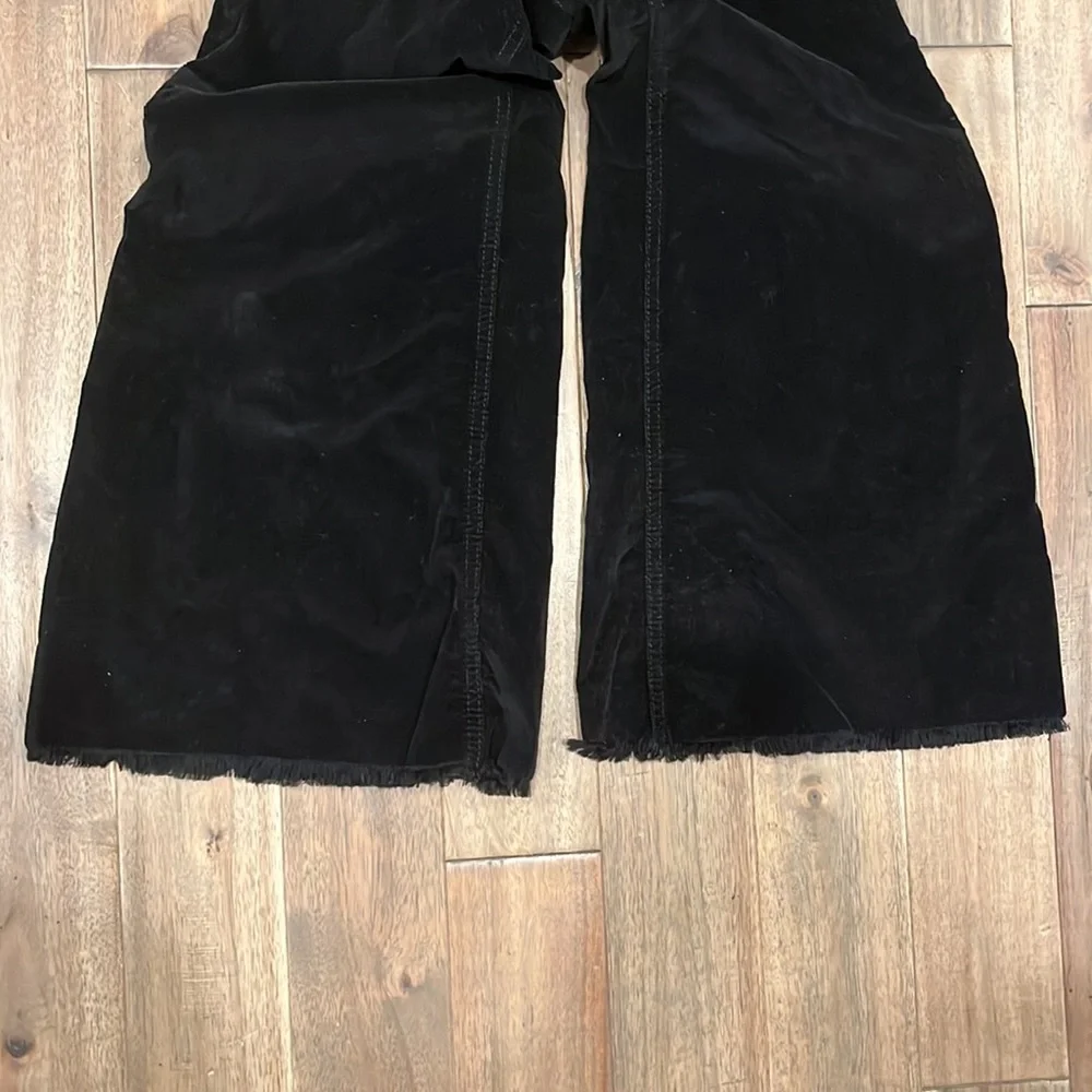 We The Free Black Flare Leg High Rise Raw Hem Corduroy Jeans Free People Size 29 - Picture 11 of 16